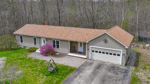Photo of 31 Frost Hill Road, Norway, ME 04268 (MLS # 1661836)