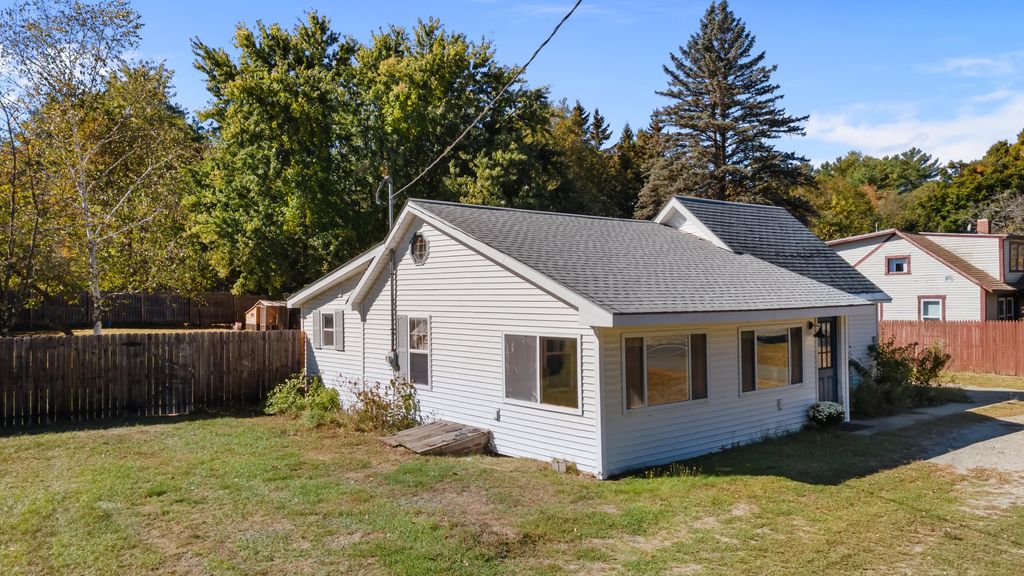 Photo of 490 Fairbanks Road, Farmington, ME 04938 (MLS # 1657787)