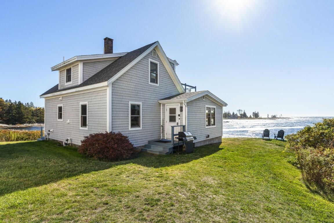 22 Gray Road