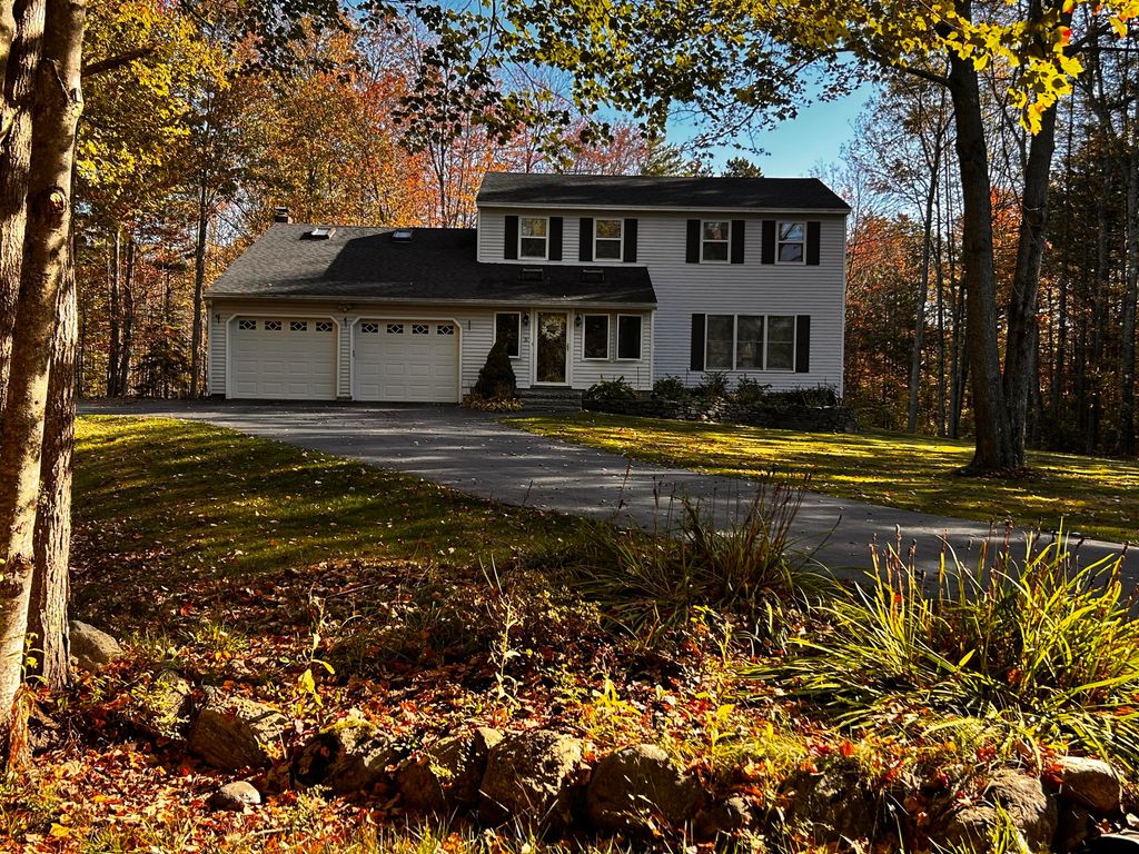 Photo of 31 Tarratine Drive, Brunswick, ME 04011 (MLS # 1640029)