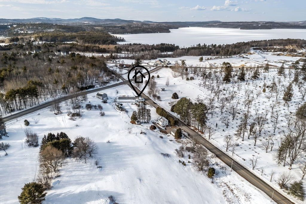 Photo of 710 Summer Street, Auburn, ME 04210 (MLS # 1653344)