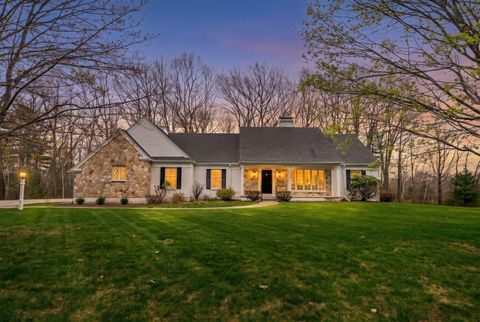 Photo of 155 Laudholm Farm Road, Wells, ME 04090 (MLS # 1661132)