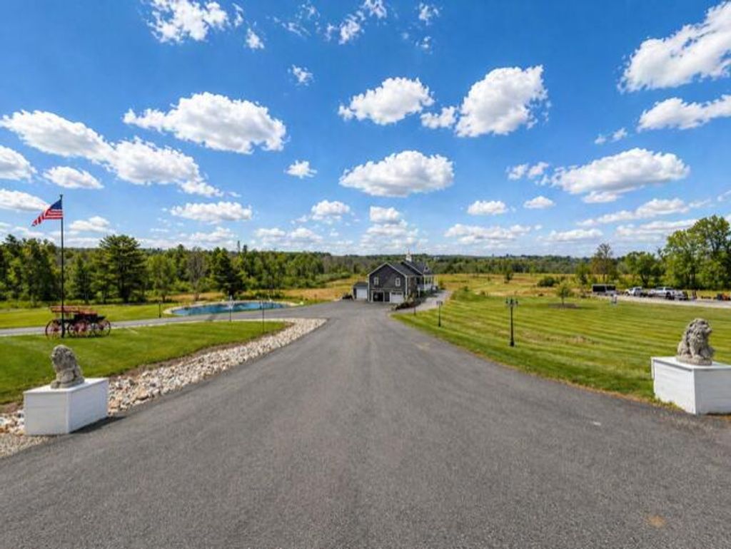 Photo of 255 Federal Street, Alfred, ME 04002 (MLS # 1659853)