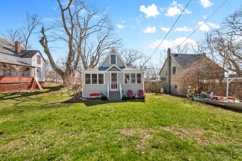 Photo of 11 Oakland Avenue, Portland, ME 04108 (MLS # 1659433)