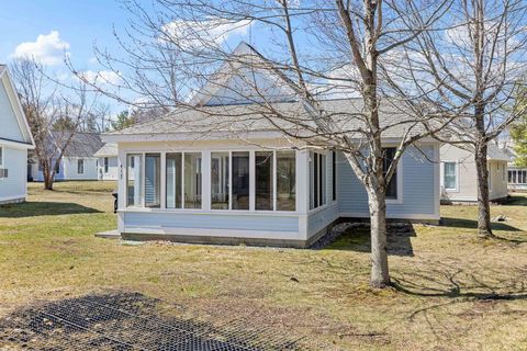 Photo of 454 Post Road #413, Wells, ME 04090 (MLS # 1658259)