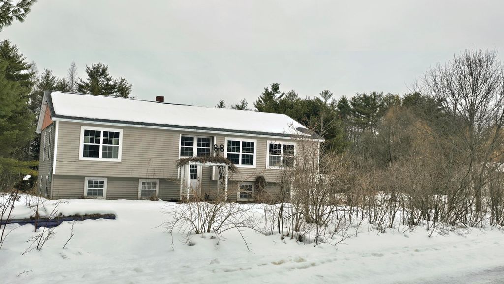 Photo of 27 Mountain View Road, Leeds, ME 04263 (MLS # 1631626)