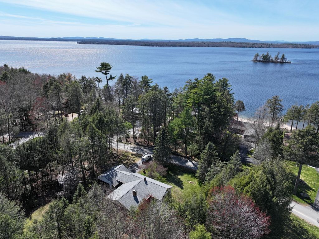 Photo of 158 Hearthside Road, Standish, ME 04084 (MLS # 1661766)