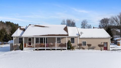 Photo of 4 Monique Drive, Windham, ME 04062 (MLS # 1646773)