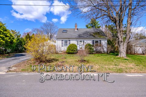 Photo of 9 Pleasant Avenue, Scarborough, ME 04074 (MLS # 1658766)