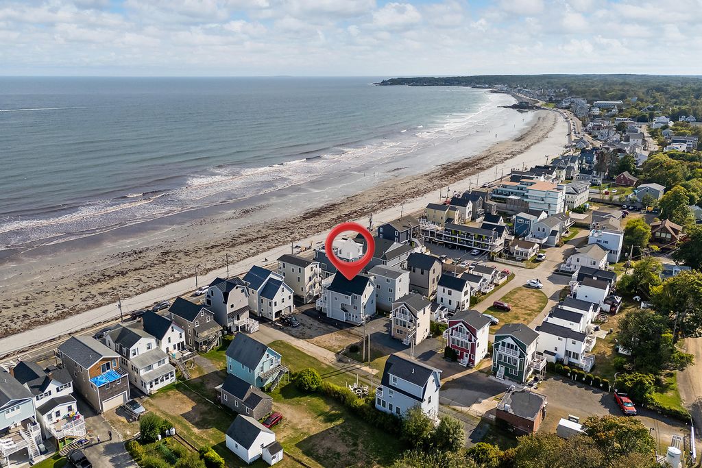 Photo of 115 Long Beach Avenue #3, York, ME 03909 (MLS # 1653309)