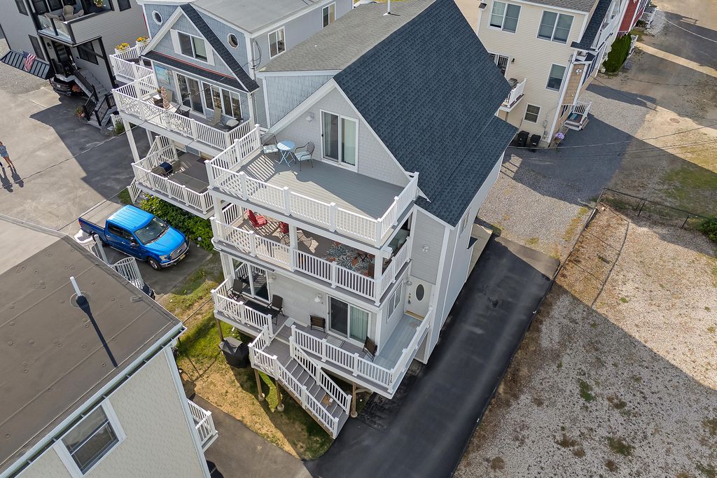 Photo of 115 Long Beach Avenue #3, York, ME 03909 (MLS # 1653309)