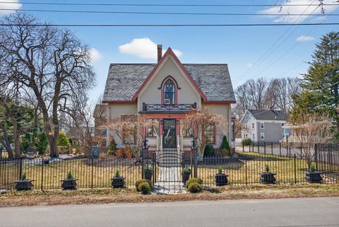 Photo of 45 Mitchell Road, South Portland, ME 04106 (MLS # 1656308)