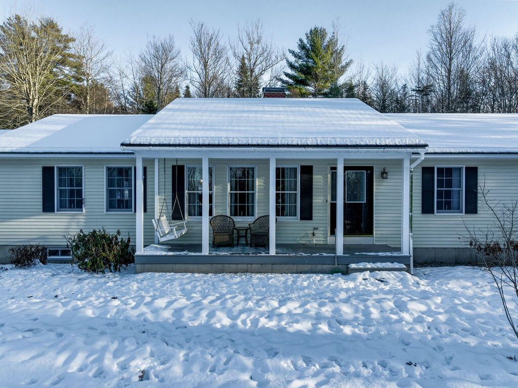 Photo of 107 Mount Vista Drive, Sidney, ME 04330 (MLS # 1648637)