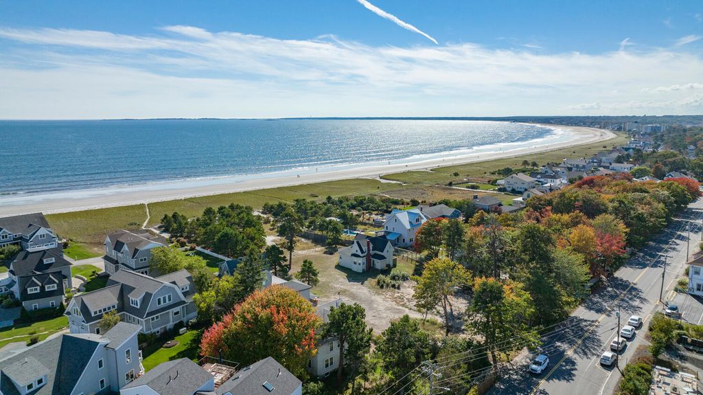 Photo of 2 E Grand Avenue, Scarborough, ME 04074 (MLS # 1657556)