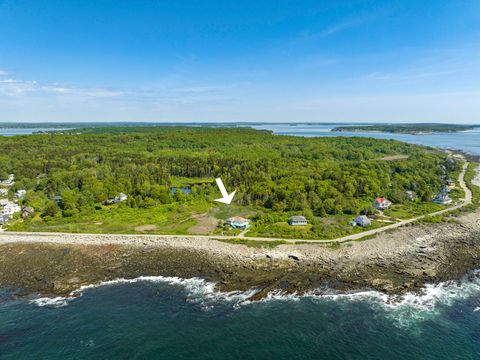 Photo of 252 Seashore Avenue, Portland, ME 04108 (MLS # 1655539)