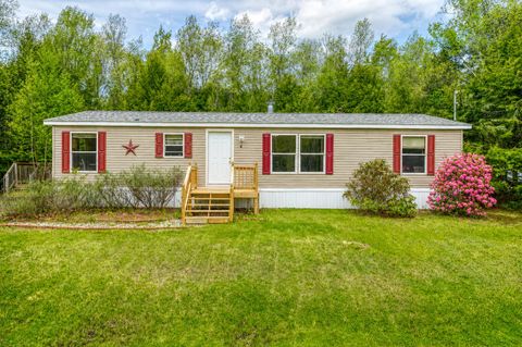 Photo of 4 Adelard Drive, Brunswick, ME 04011 (MLS # 1663291)