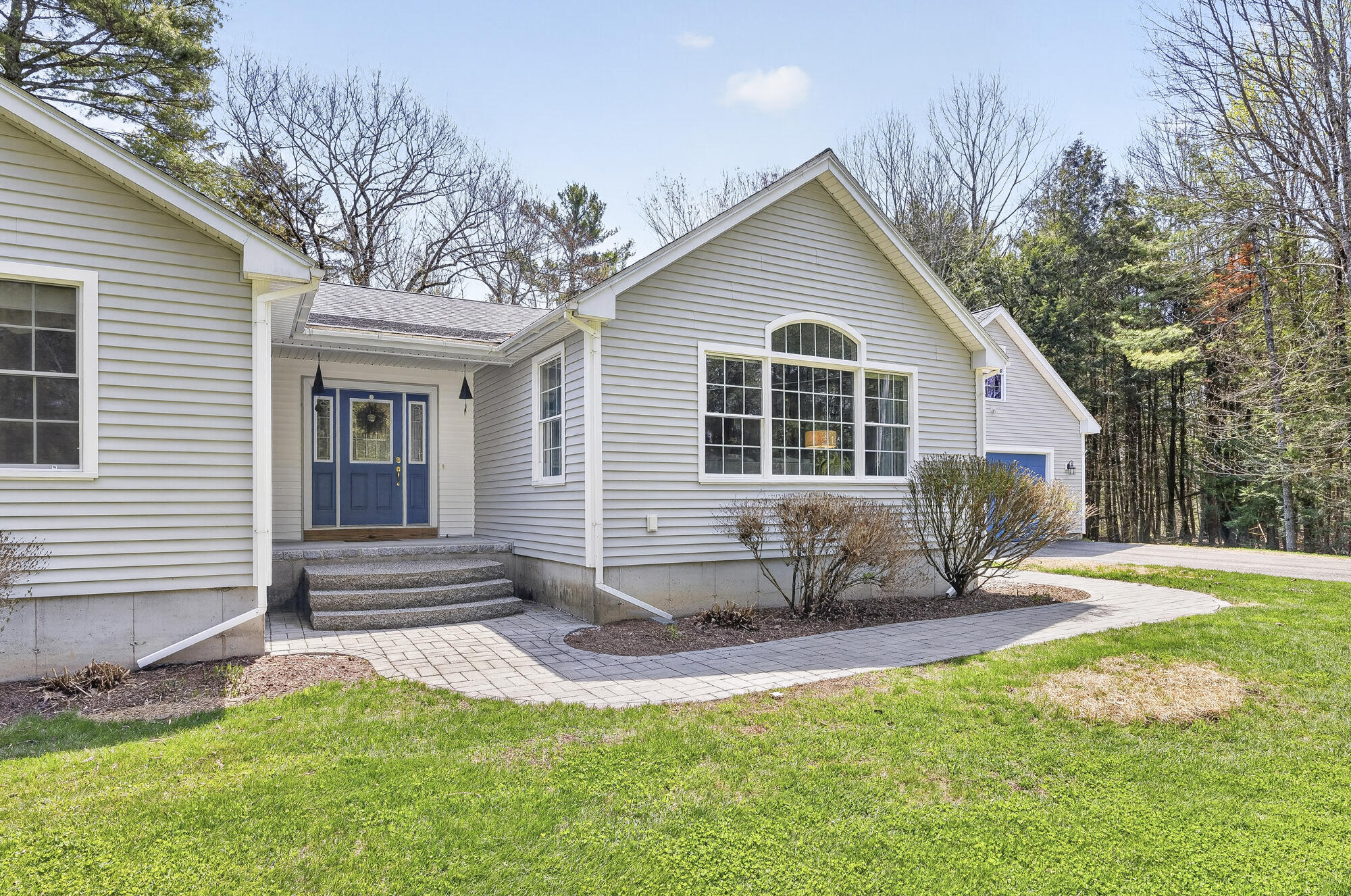 6 Sugar Woods Way