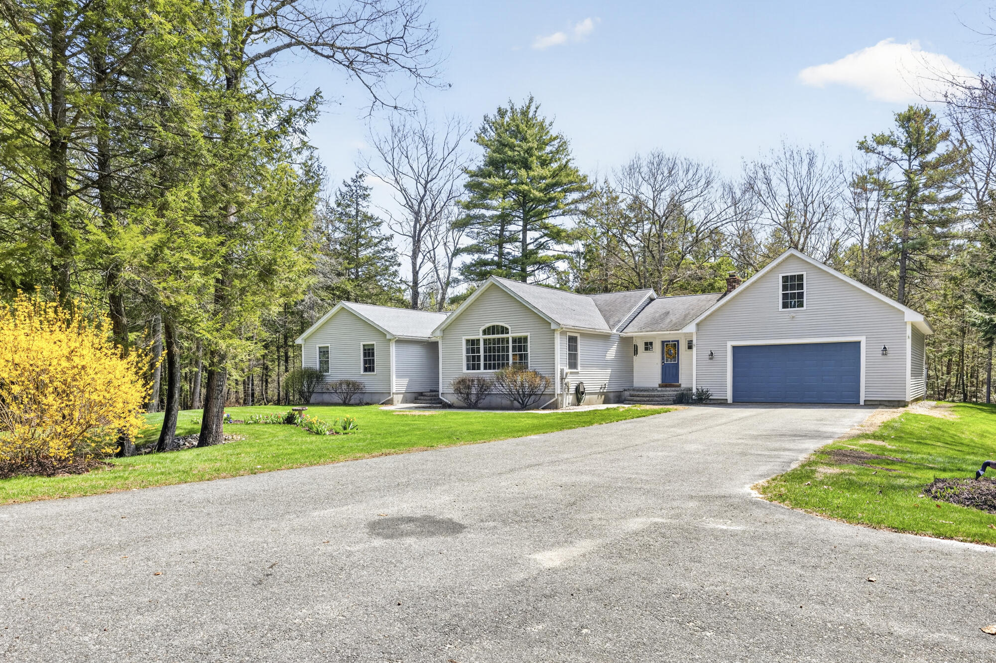 6 Sugar Woods Way