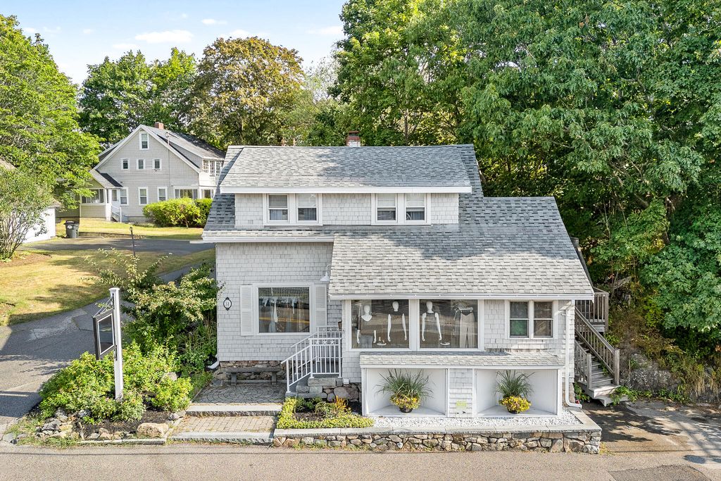 Photo of 31 Perkins Cove Road, Ogunquit, ME 03907 (MLS # 1636243)