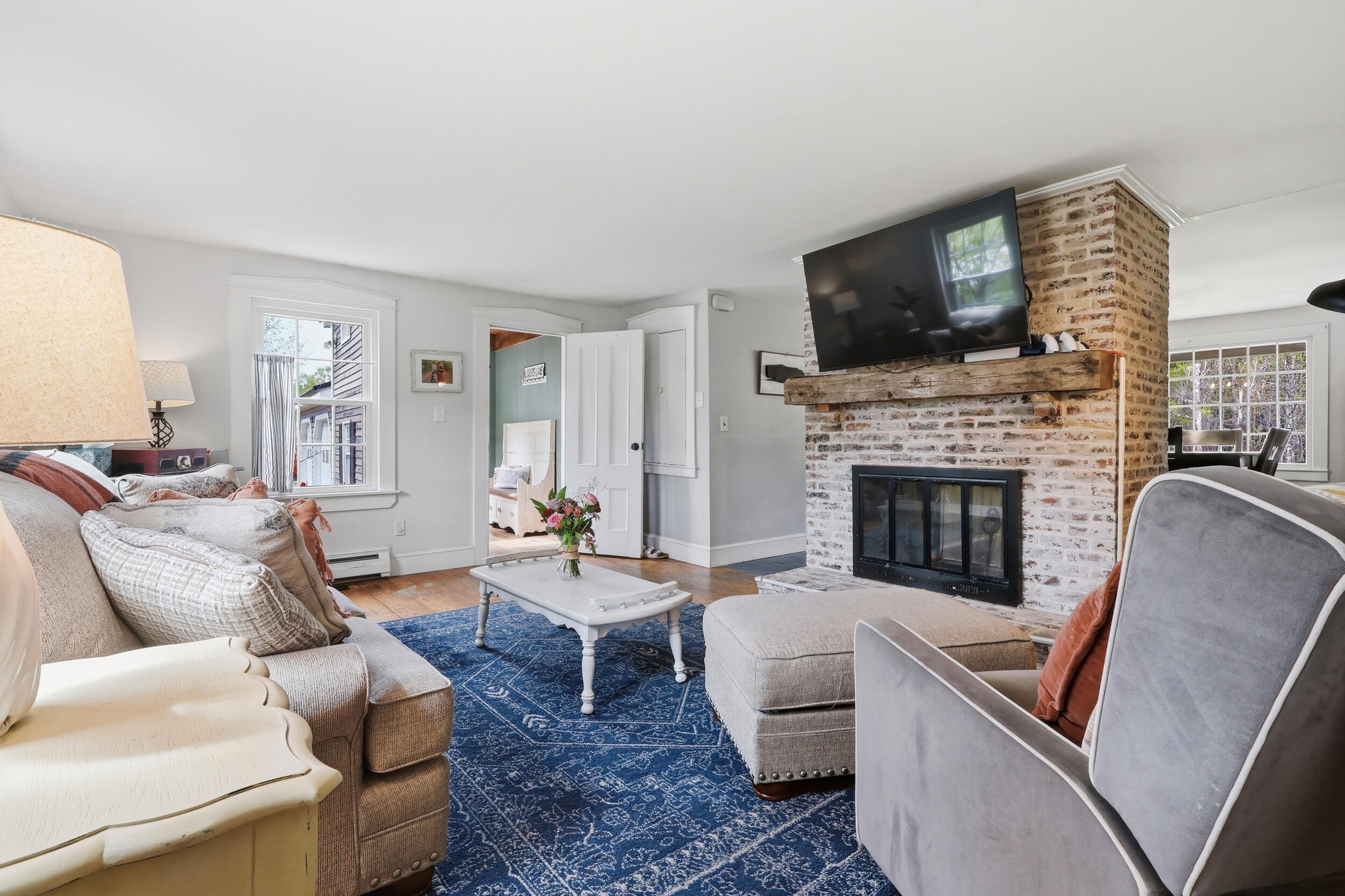 461 Buxton Road