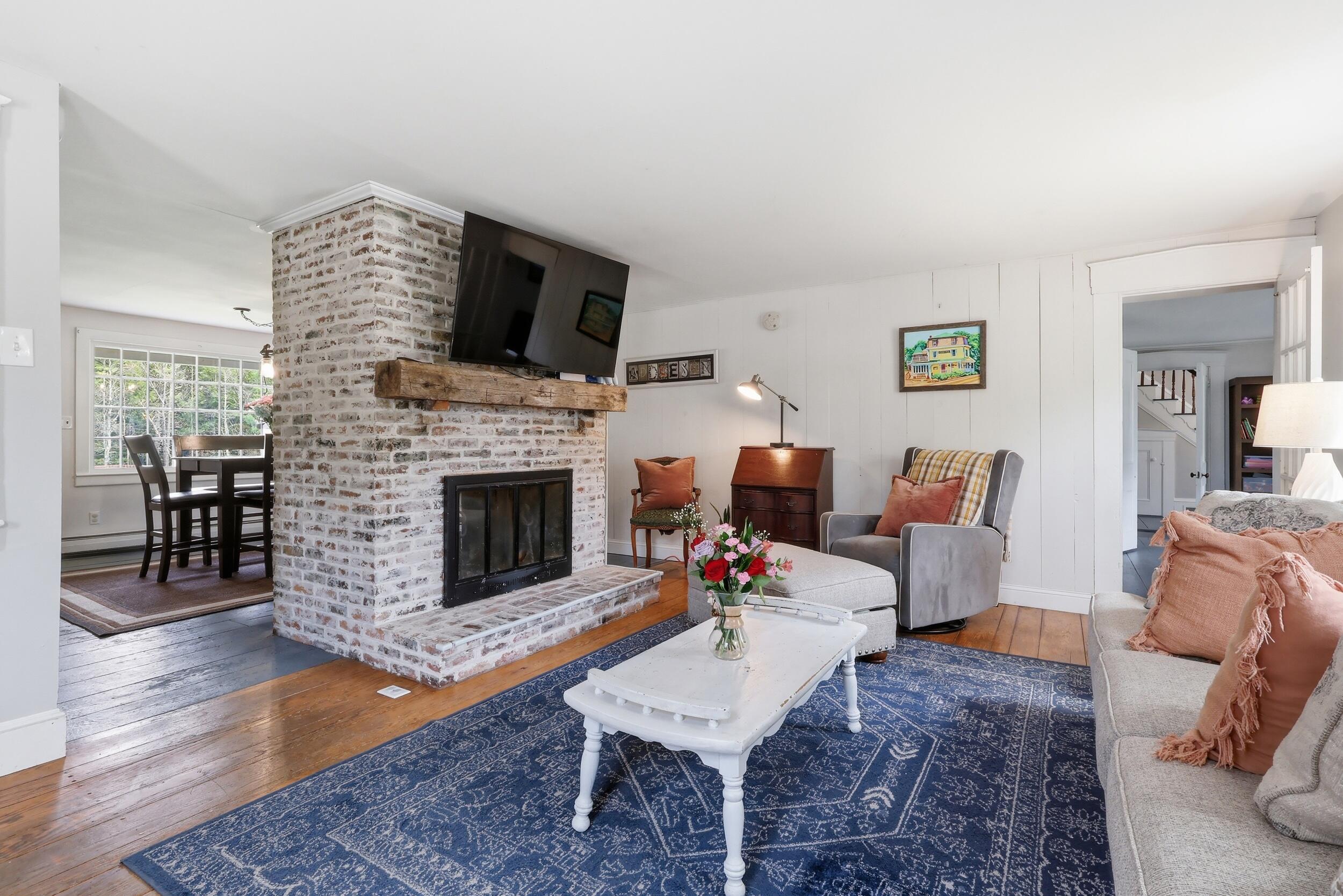 461 Buxton Road
