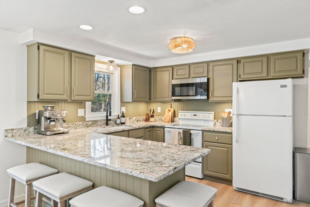 Photo of 50 Essex Street, Sanford, ME 04073 (MLS # 1645678)