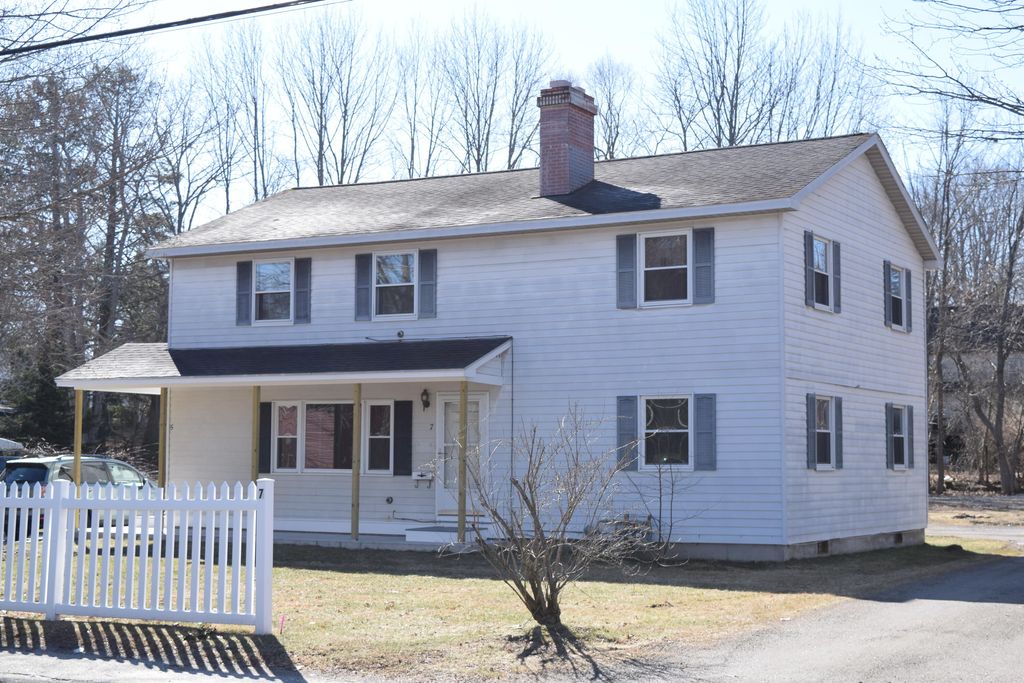 Photo of 5 Weymouth Street, Brunswick, ME 04011 (MLS # 1657875)