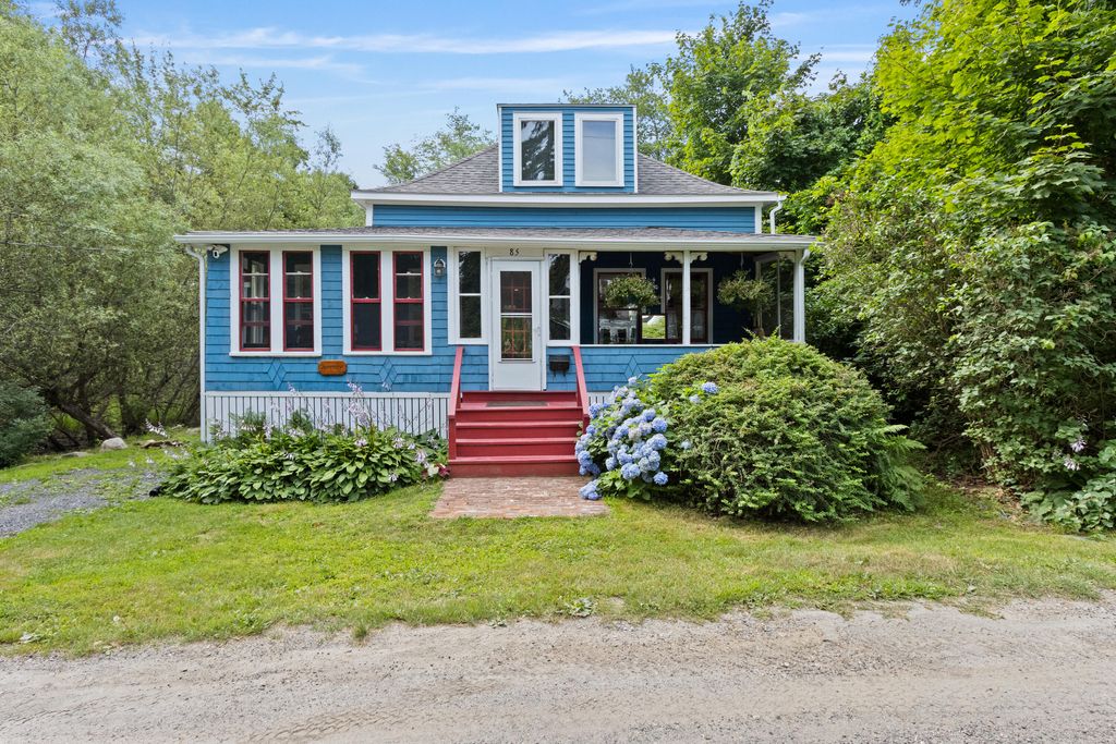 Photo of 85 Upper A Street, Portland, ME 04108 (MLS # 1653693)
