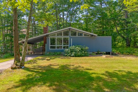 Photo of 49 Chickadee Lane, Wells, ME 04090 (MLS # 1650989)