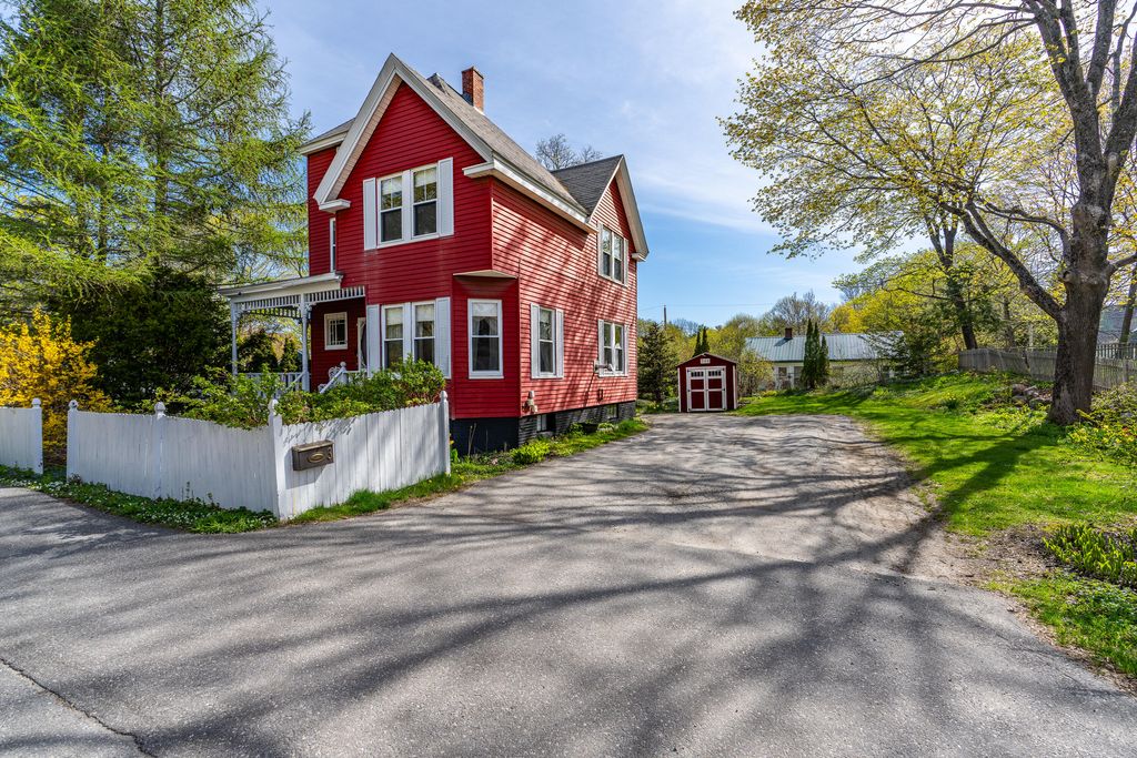 Photo of 3 Elsinore Avenue, Bath, ME 04530 (MLS # 1661720)