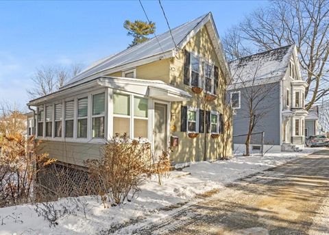 Photo of 22 Wesley Avenue, Old Orchard Beach, ME 04064 (MLS # 1647057)