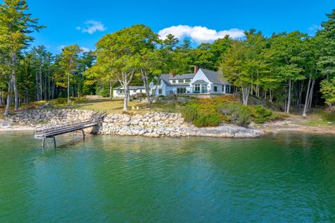 Photo of 492 Parker Point Road, Blue Hill, ME 04614 (MLS # 1639017)