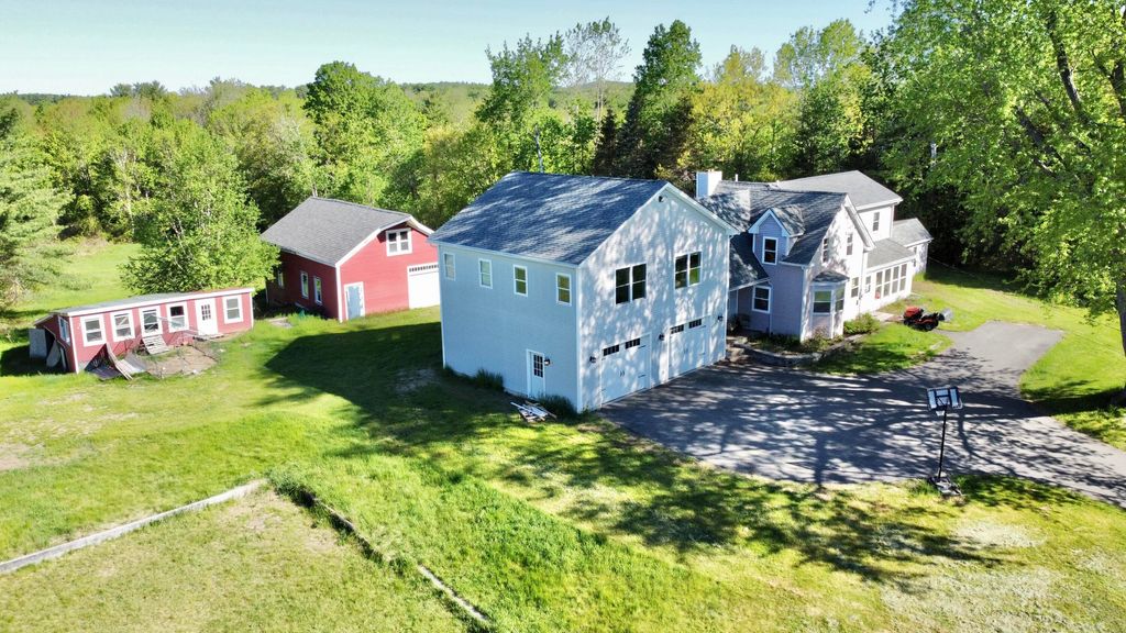 Photo of 136 Hogan Road, Lewiston, ME 04240 (MLS # 1663551)