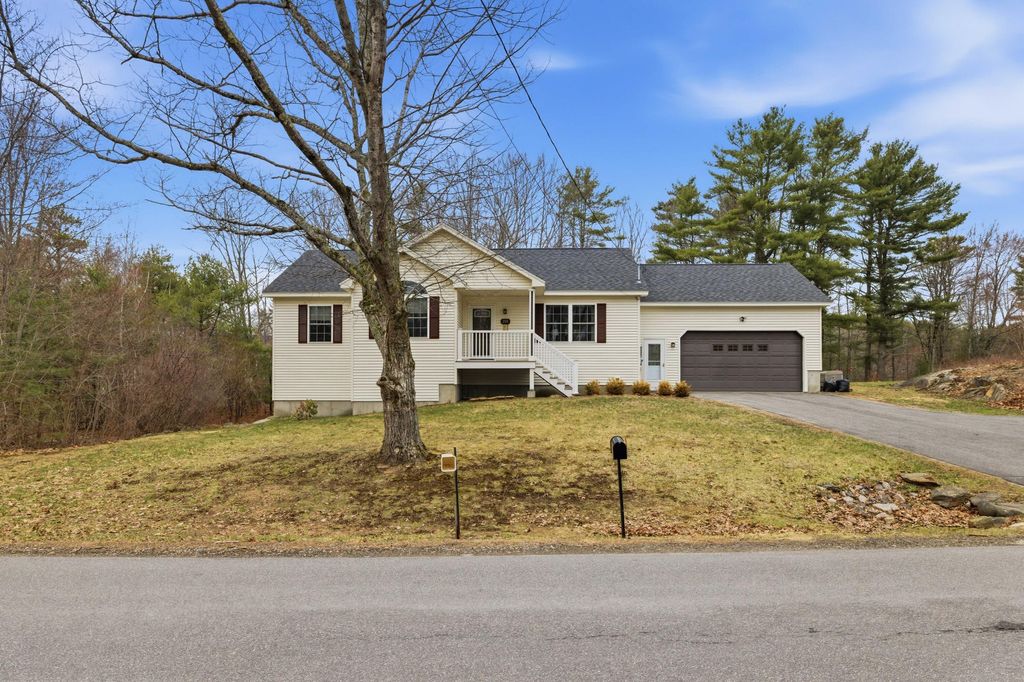Photo of 215 Loop Road, Wells, ME 04090 (MLS # 1657926)
