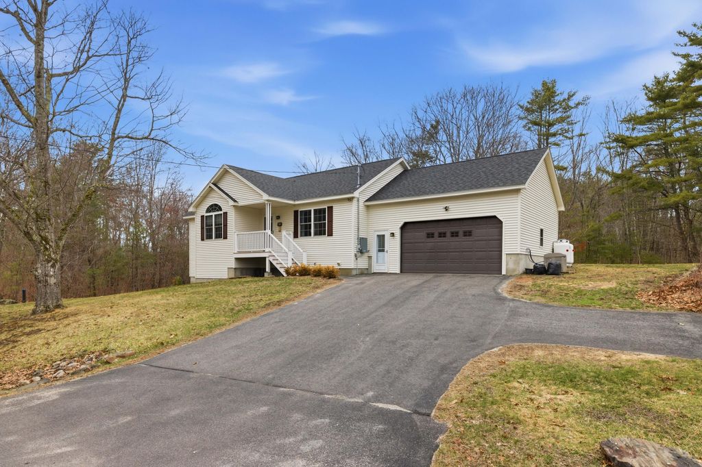 Photo of 215 Loop Road, Wells, ME 04090 (MLS # 1657926)