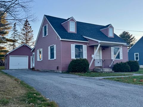 Photo of 29 Jefferson Street, Brewer, ME 04412 (MLS # 1645840)