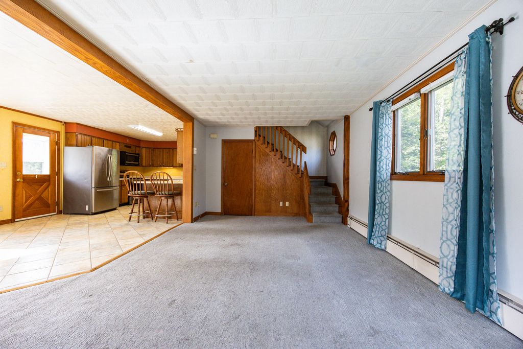 Photo of 6 Ames Avenue, Lewiston, ME 04240 (MLS # 1640995)