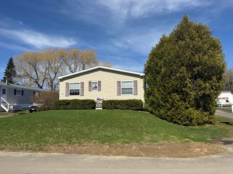 Photo of 19 N Street, Bangor, ME 04401 (MLS # 1658808)