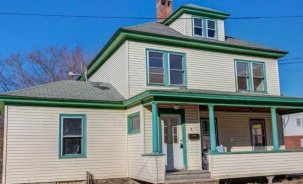 Photo of 11 Barrows Street, Paris, ME 04281 (MLS # 1653164)