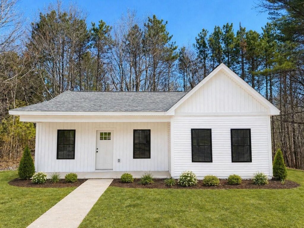 Photo of 15 Sylvan Road, Orono, ME 04473 (MLS # 1659700)