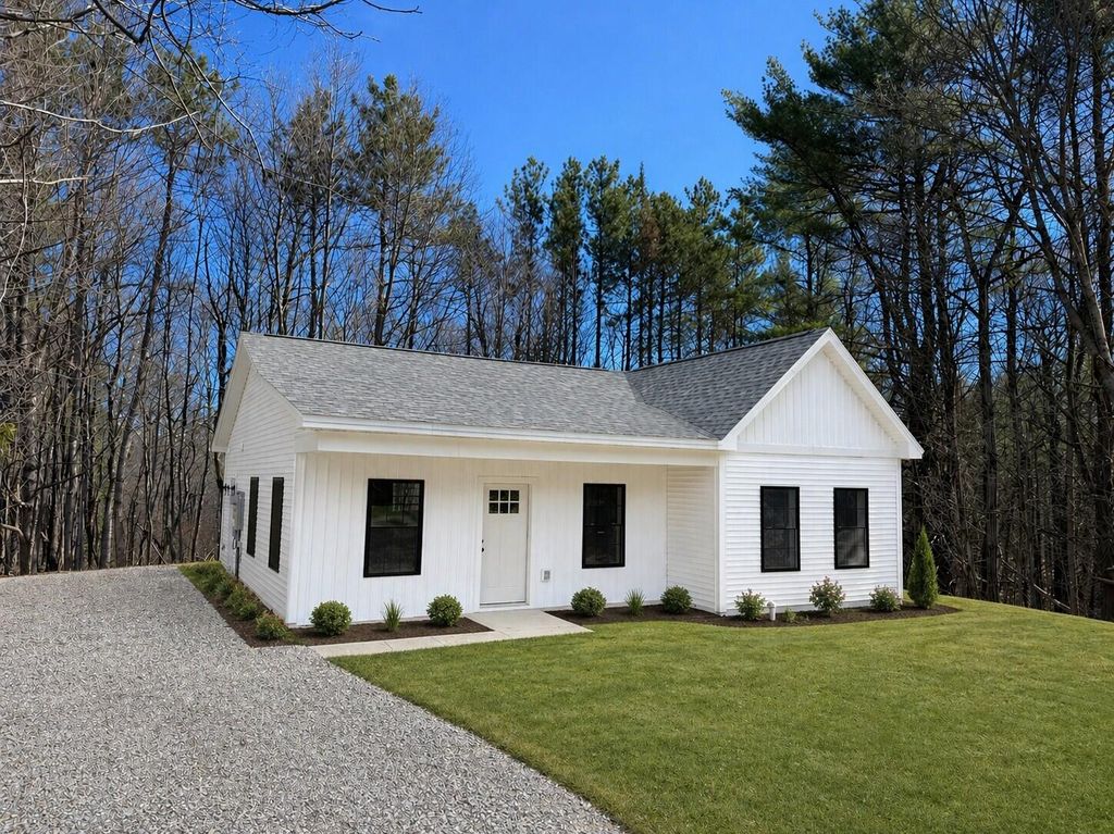 Photo of 15 Sylvan Road, Orono, ME 04473 (MLS # 1659700)