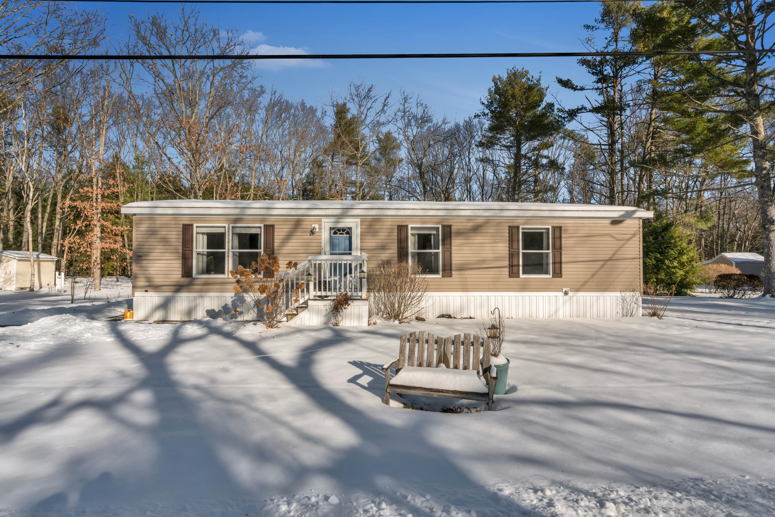 39 Leisure Drive