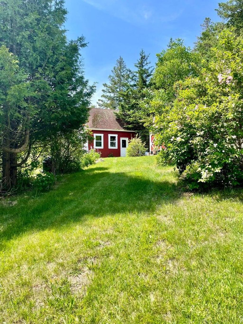 Photo of 210 Old Harbor Road, Vinalhaven, ME 04863 (MLS # 1656966)