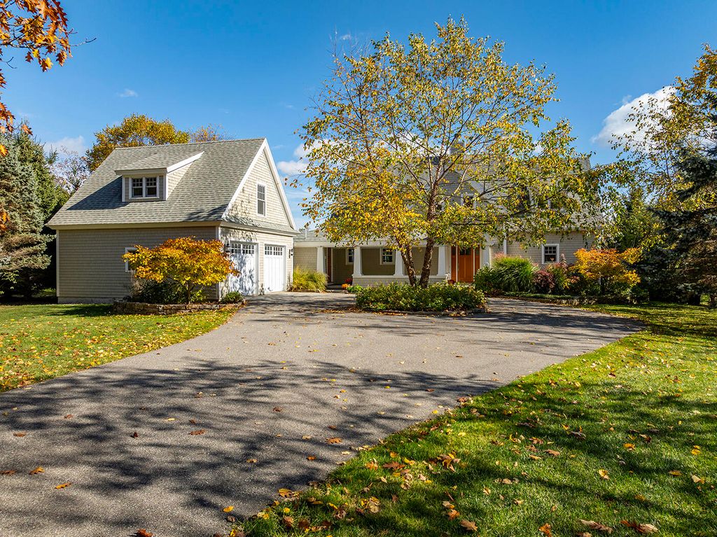 Photo of 82 Eastward, Rockport, ME 04856 (MLS # 1641832)