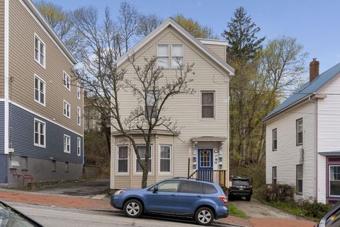 Photo of 34 Deering Avenue, Portland, ME 04101 (MLS # 1630918)