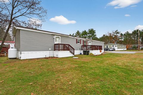 Photo of 21 Deer Hill Avenue, Standish, ME 04084 (MLS # 1643521)