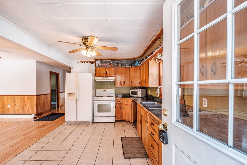 Photo of 418 E Main Street, Denmark, ME 04022 (MLS # 1649438)