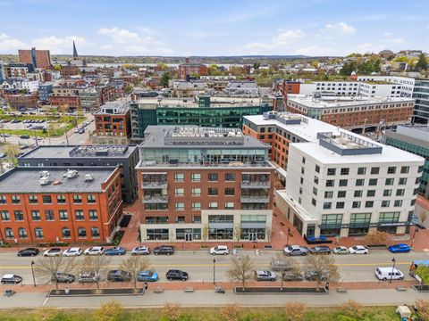 Photo of 166 Fore Street #32, Portland, ME 04101 (MLS # 1662073)