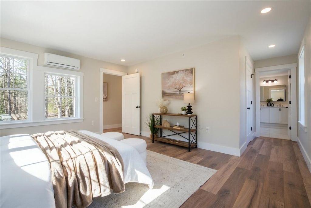 Photo of 321 Pownal Road, Freeport, ME 04032 (MLS # 1657020)