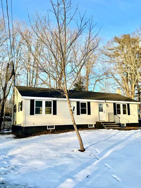 Photo of 6 Phillip Street, Scarborough, ME 04074 (MLS # 1648914)